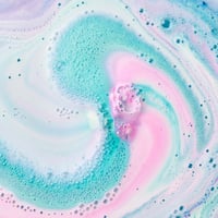 Saturday Afternoon Bathbomb Making @ Lush Middlesbrough