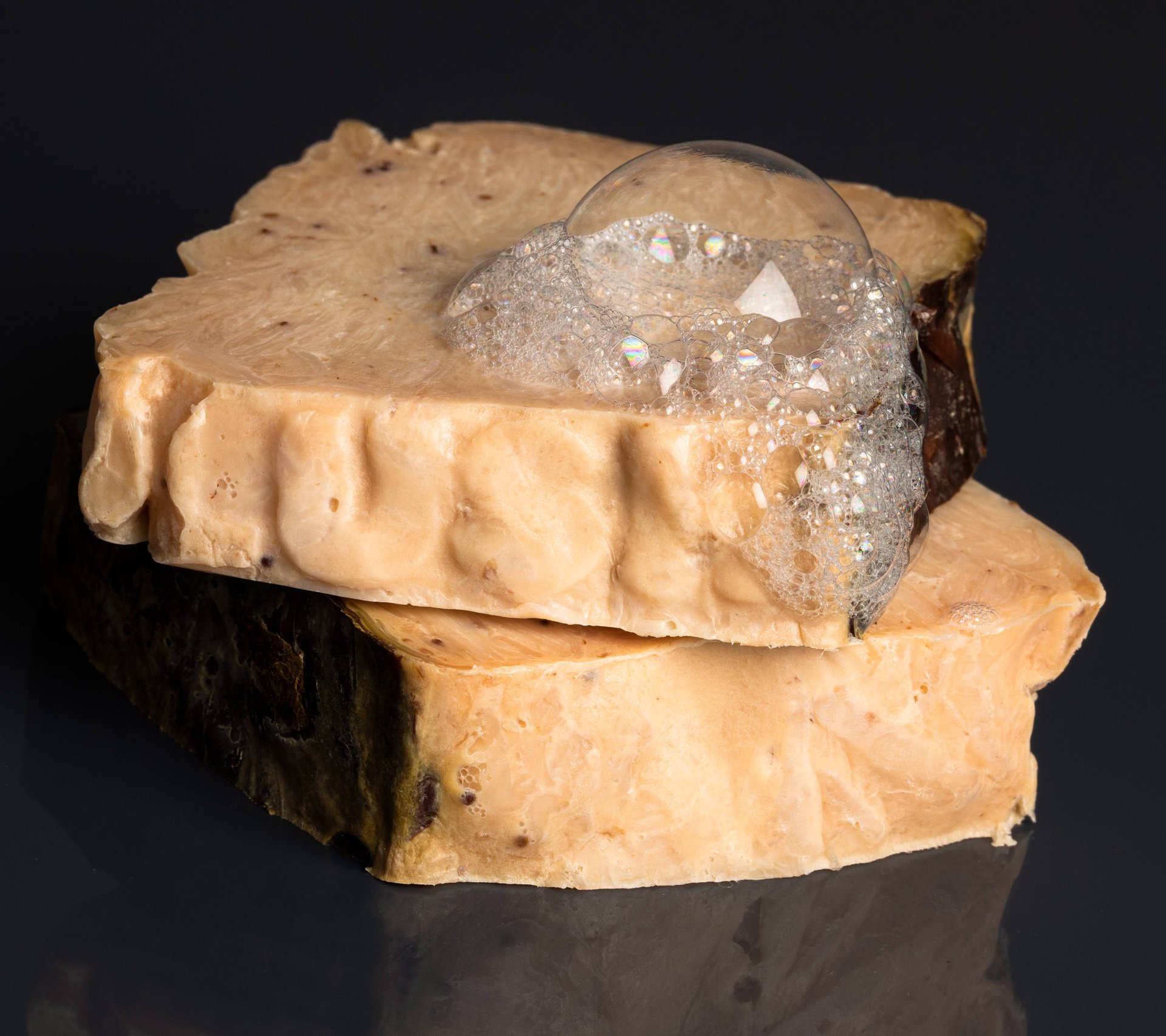 figs_and_leaves_soap_hero_image_2020_83e2b257_thumbnail_4096.jpg