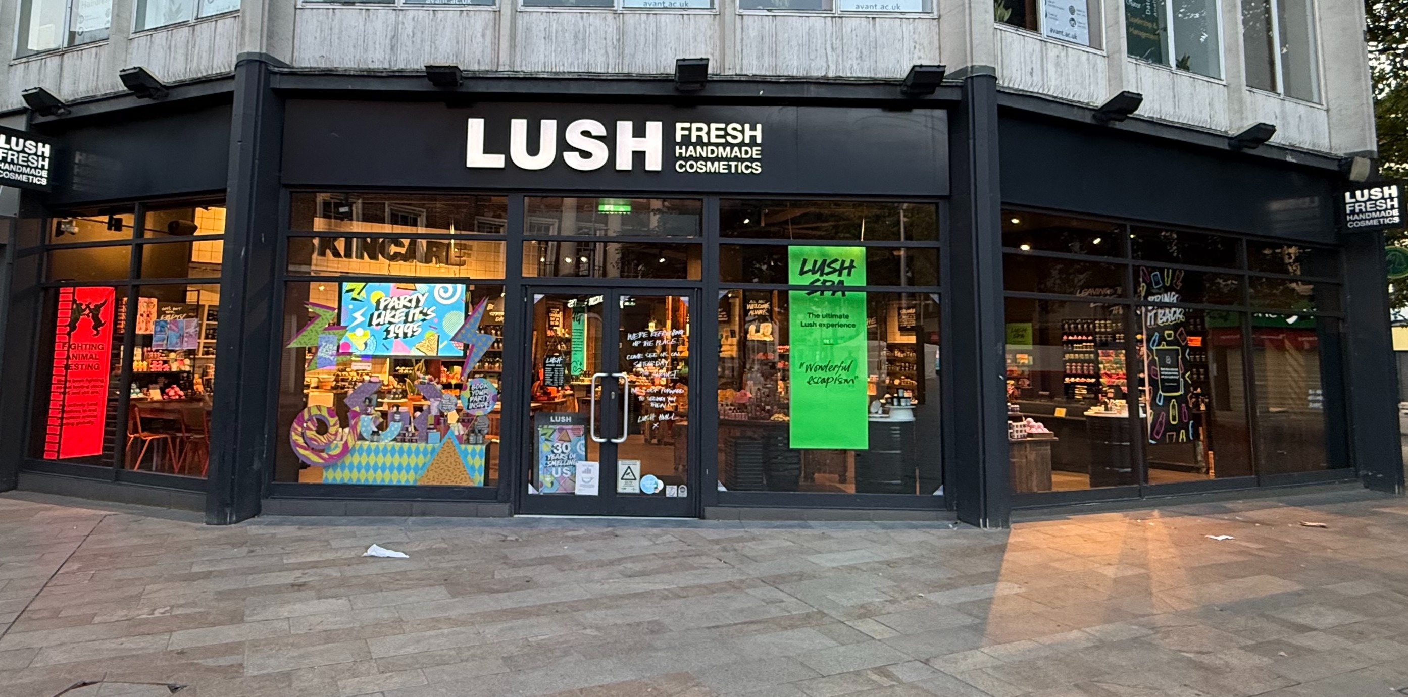 Image shows the front of the Lush Hull shop.