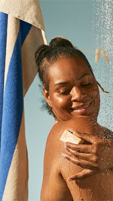 Story: The Sunblock - Solid Sunscreen Wash