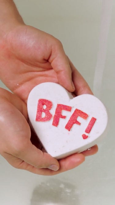 Story: Valentines 24 - BFF -  Bubble Butter Bar
