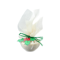 Sticky Pudding. A half-sphere-shaped bath melt wrapped in cream-coloured mesh cloth, tied at the top with green string and decorated with a holly-and-berries gift tag